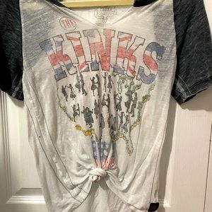 band tee